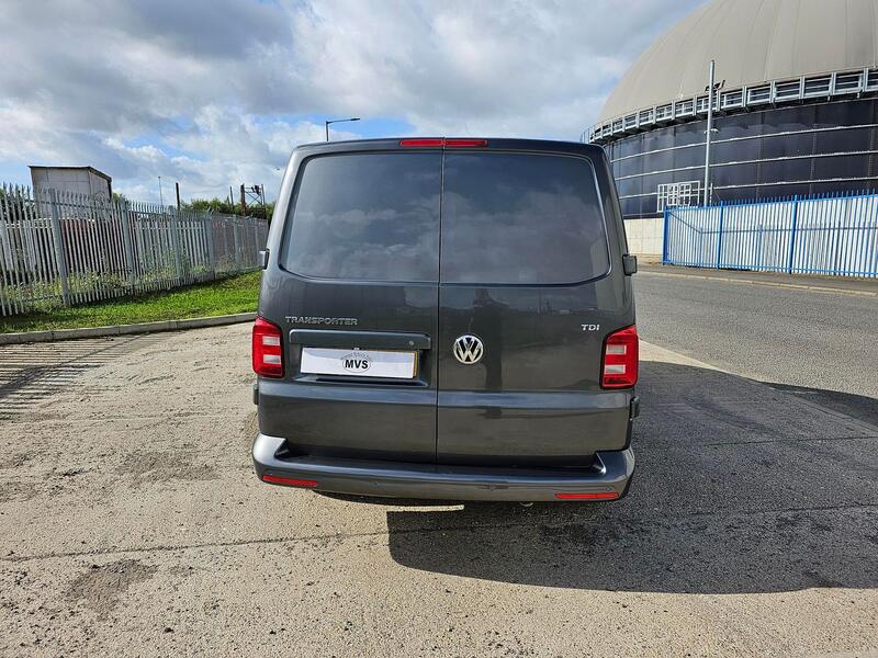 VOLKSWAGEN TRANSPORTER