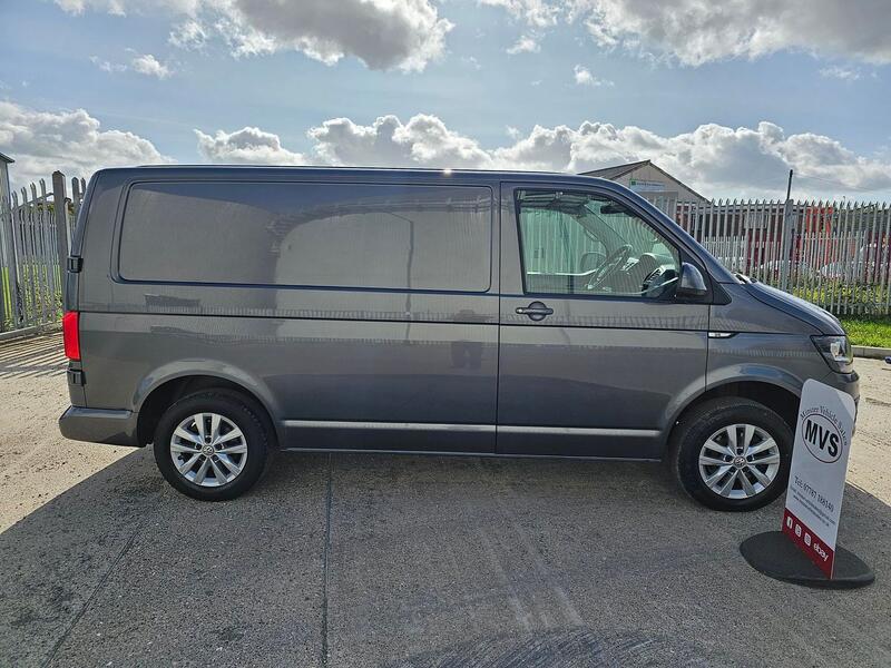 VOLKSWAGEN TRANSPORTER