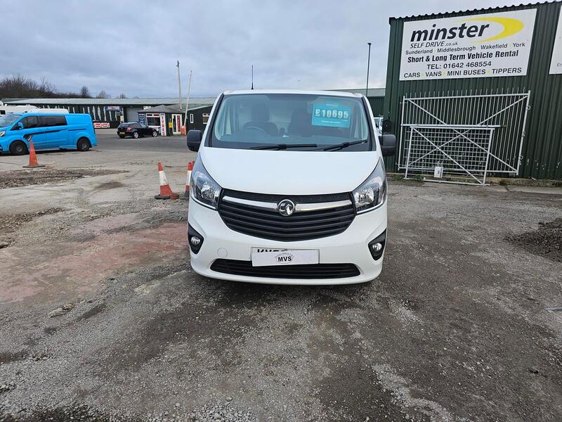 VAUXHALL VIVARO