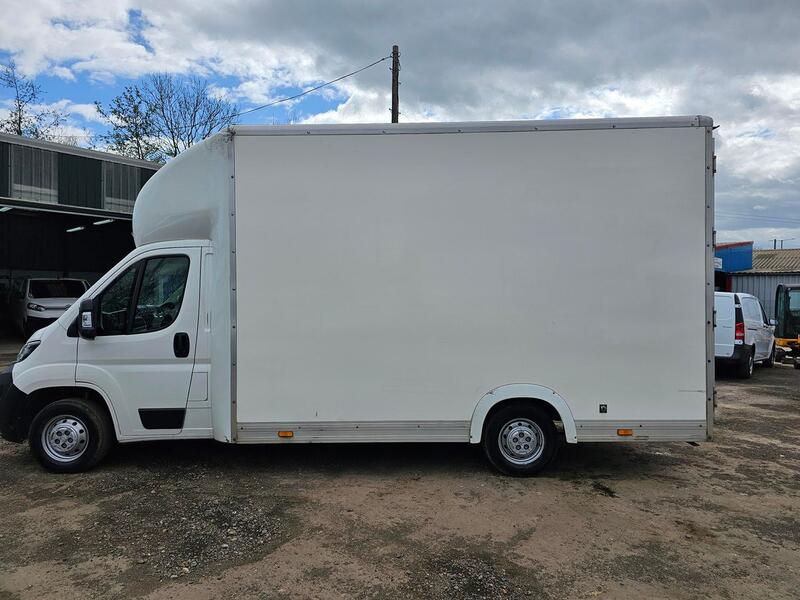 PEUGEOT BOXER