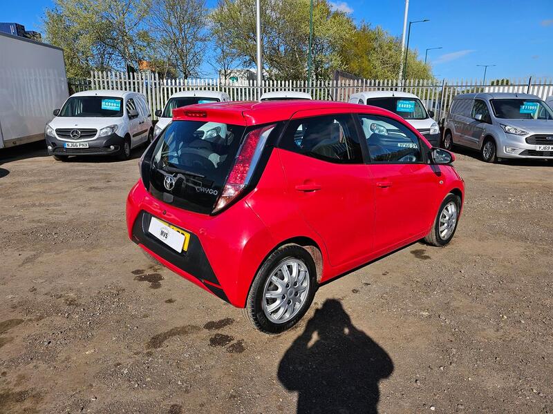 TOYOTA AYGO