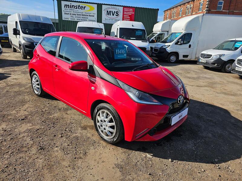 TOYOTA AYGO