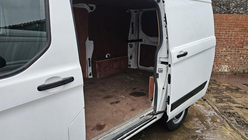 FORD TRANSIT CUSTOM