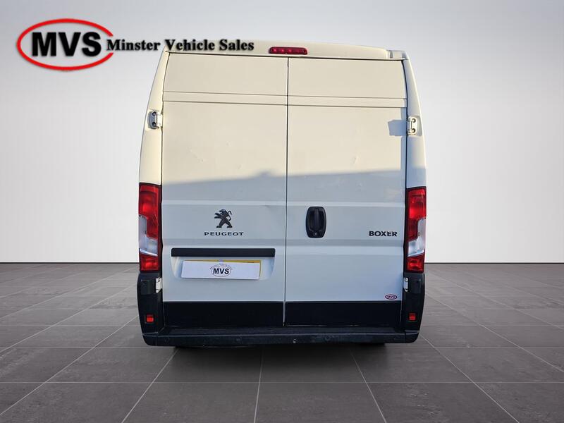 PEUGEOT BOXER