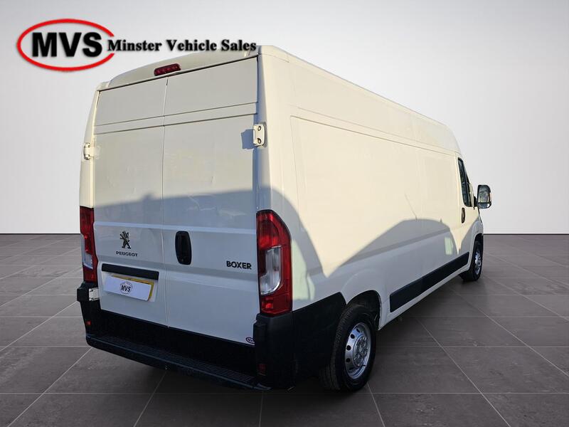 PEUGEOT BOXER