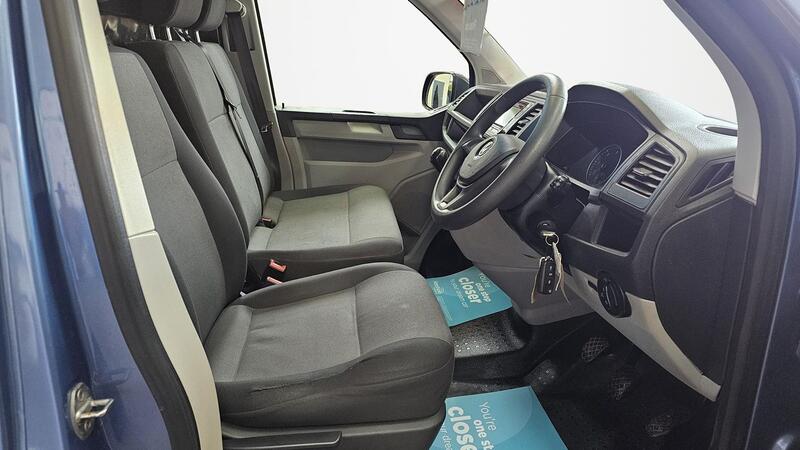 VOLKSWAGEN TRANSPORTER