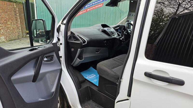 FORD TRANSIT CUSTOM