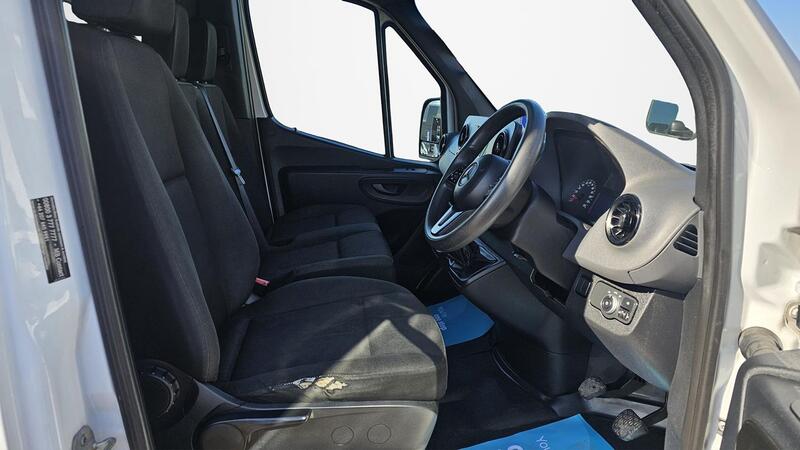MERCEDES-BENZ SPRINTER