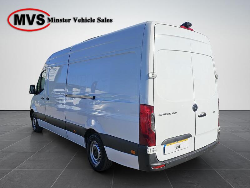 MERCEDES-BENZ SPRINTER