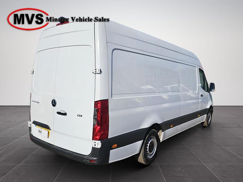 MERCEDES-BENZ SPRINTER
