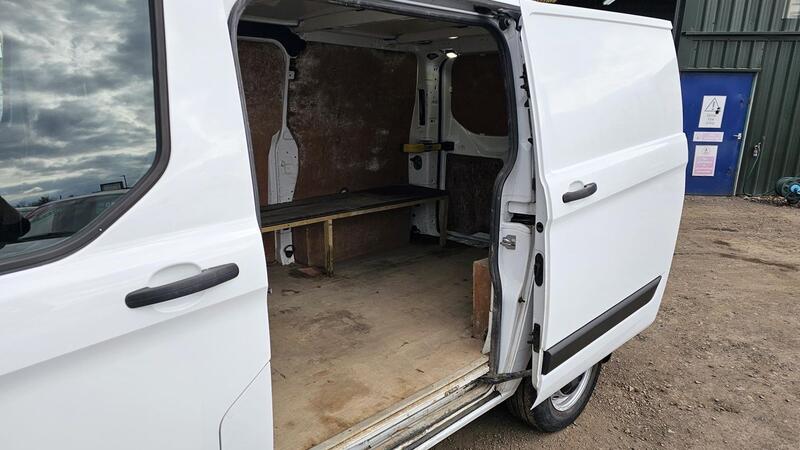 FORD TRANSIT CUSTOM