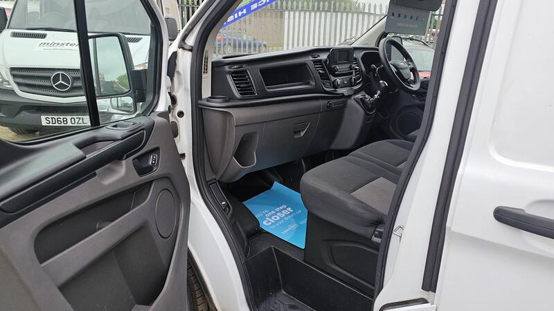 FORD TRANSIT CUSTOM