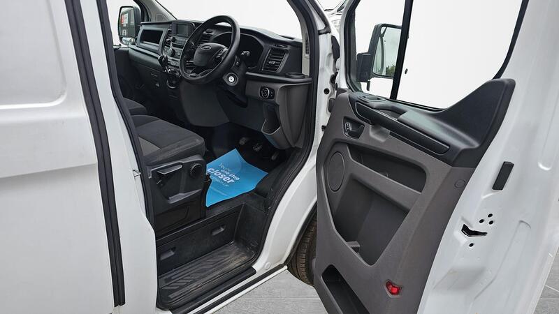 FORD TRANSIT CUSTOM