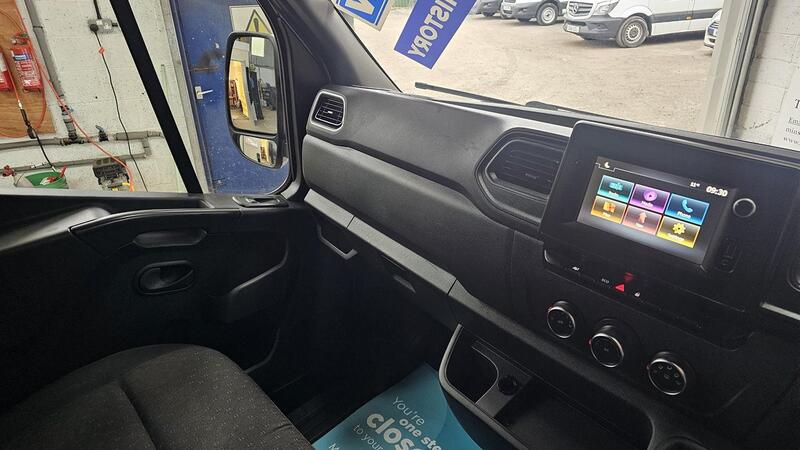 VAUXHALL MOVANO