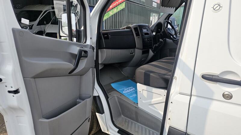 MERCEDES-BENZ SPRINTER