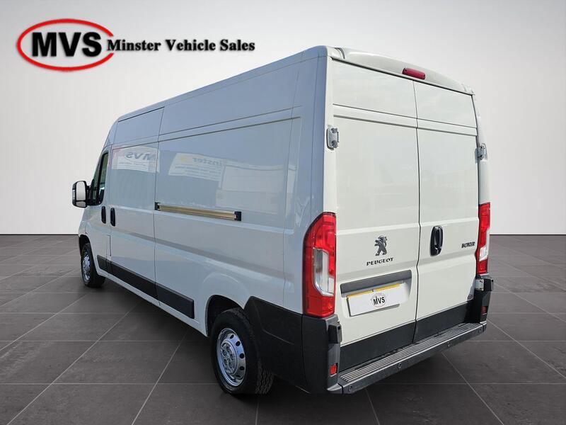 PEUGEOT BOXER
