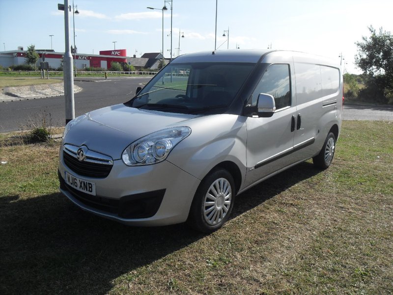 VAUXHALL COMBO