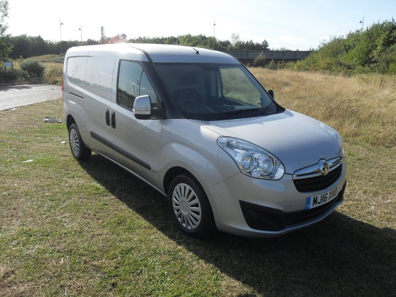 VAUXHALL COMBO