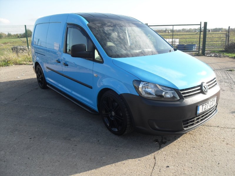 VOLKSWAGEN CADDY