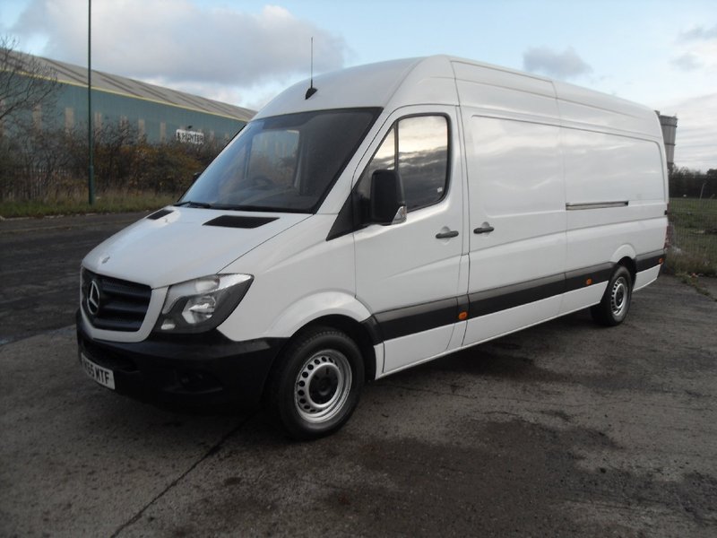 MERCEDES-BENZ SPRINTER