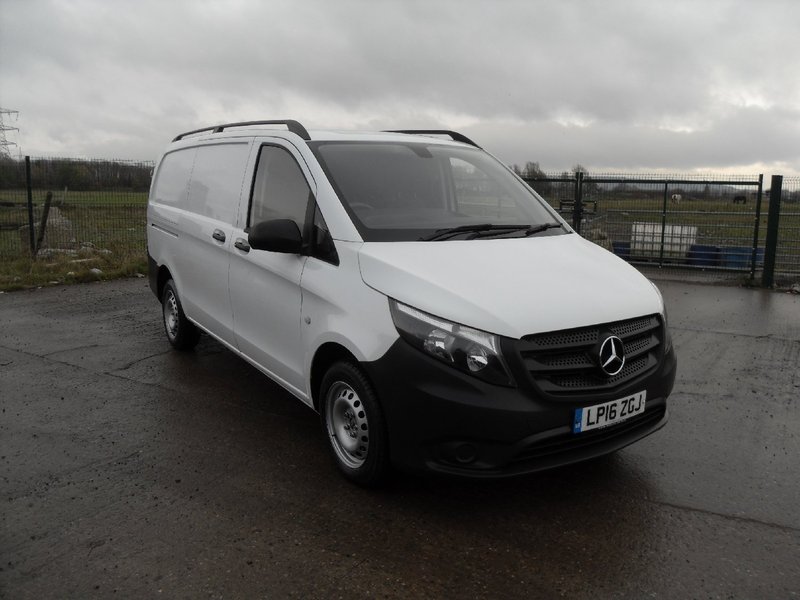 MERCEDES-BENZ VITO