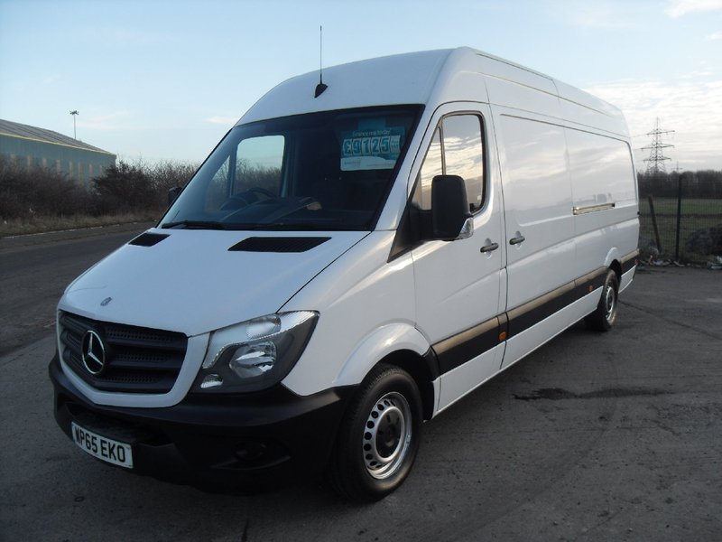 MERCEDES-BENZ SPRINTER