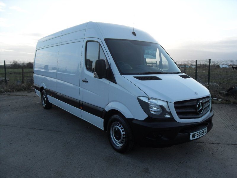 MERCEDES-BENZ SPRINTER