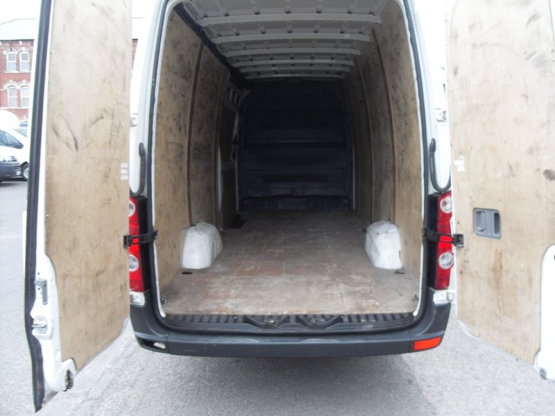 VOLKSWAGEN CRAFTER