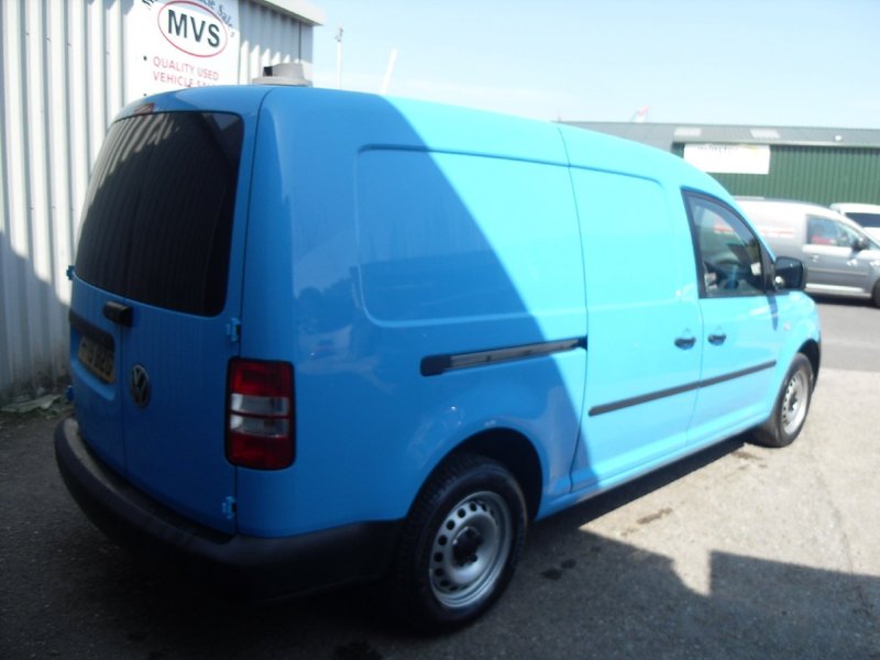 VOLKSWAGEN CADDY