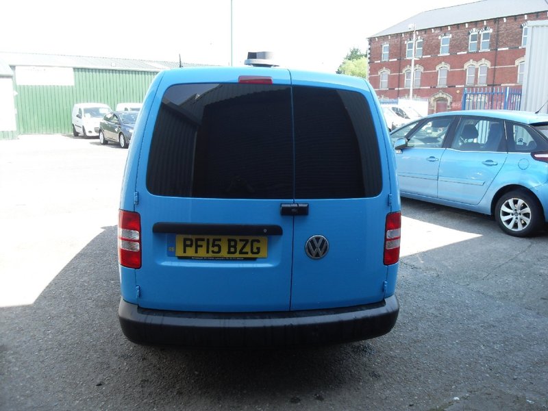 VOLKSWAGEN CADDY