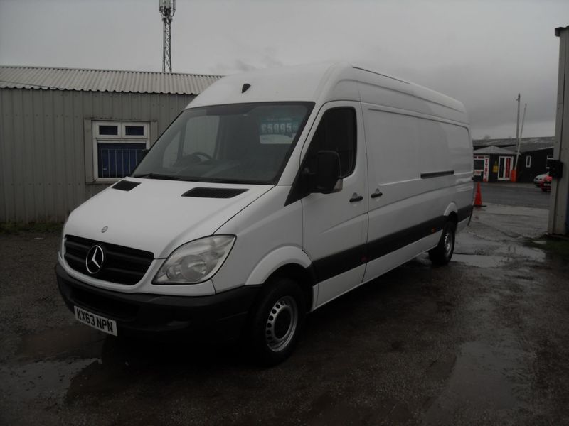 MERCEDES-BENZ SPRINTER