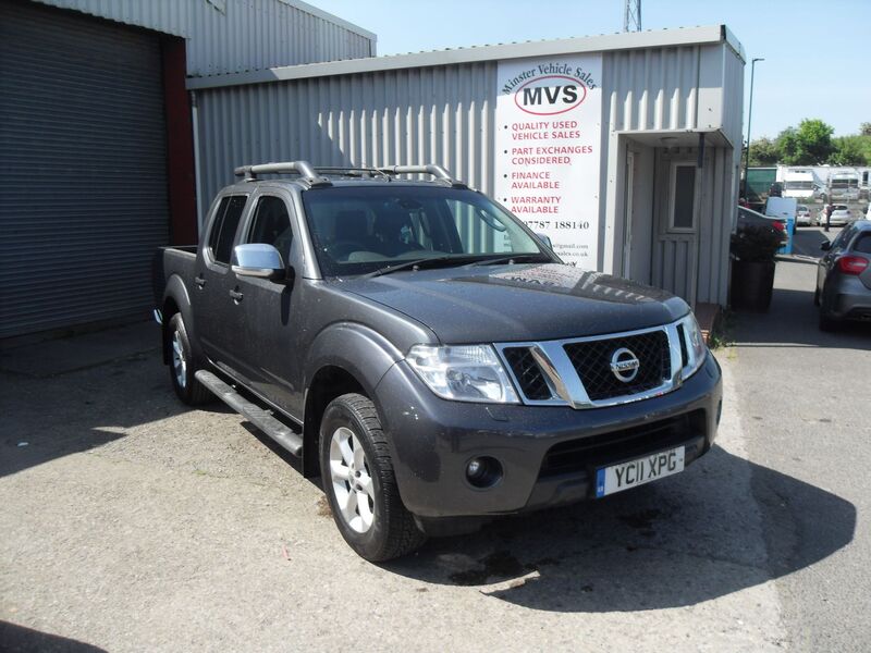 NISSAN NAVARA