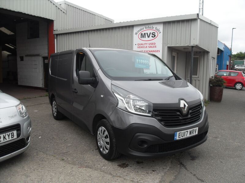 RENAULT TRAFIC