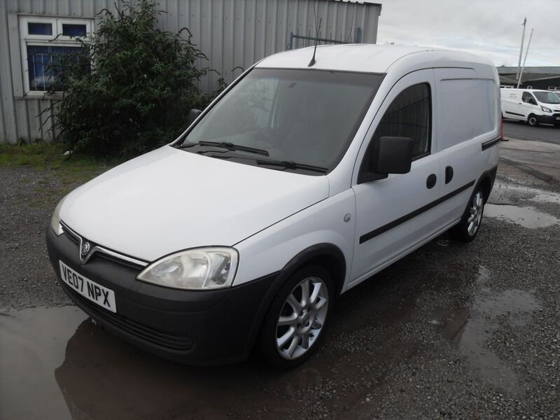 VAUXHALL COMBO