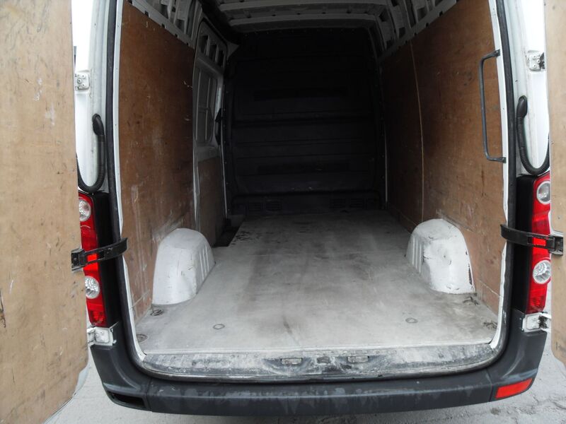 VOLKSWAGEN CRAFTER