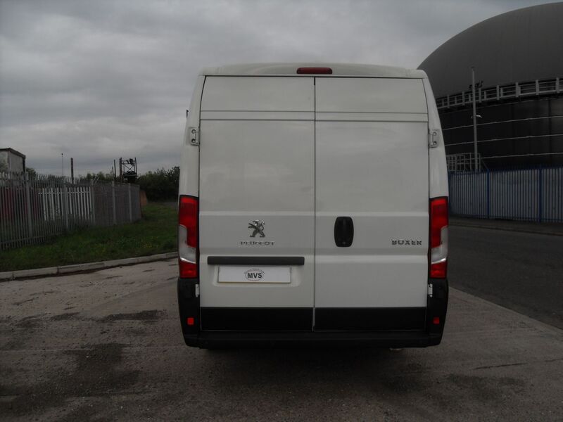 PEUGEOT BOXER