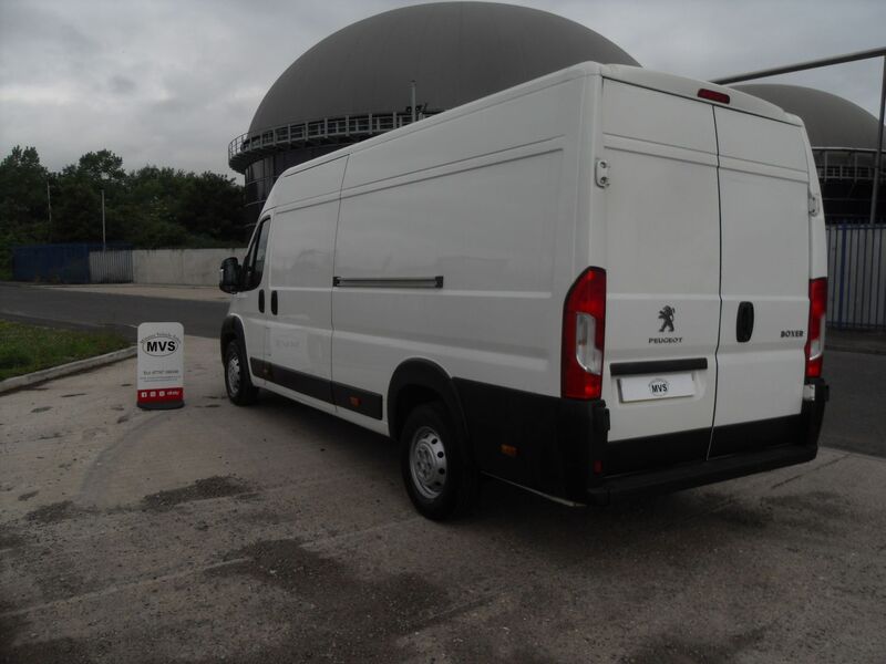 PEUGEOT BOXER