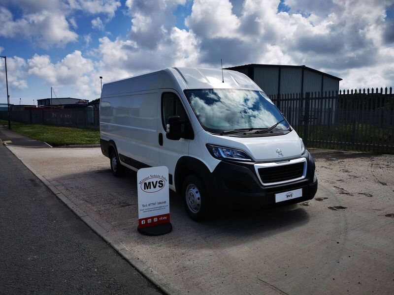 PEUGEOT BOXER