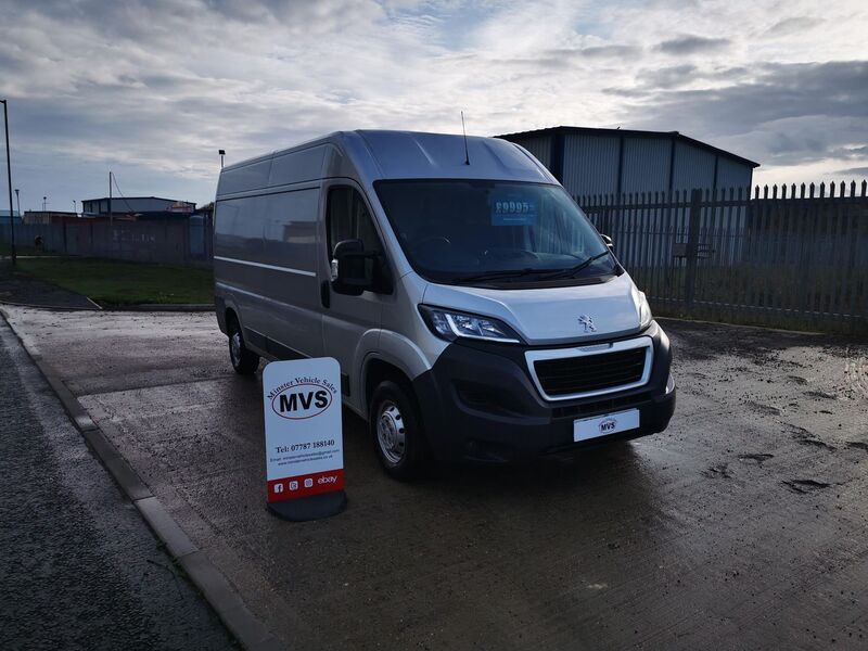 PEUGEOT BOXER