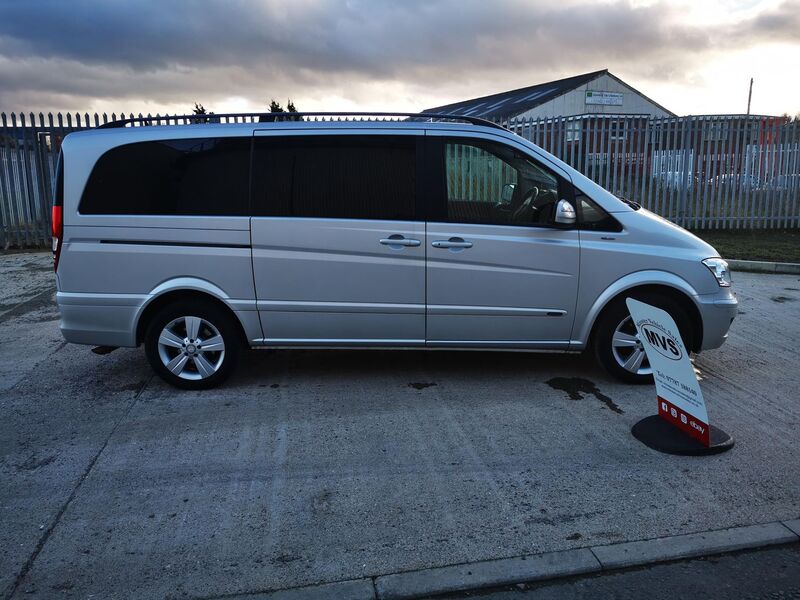 MERCEDES-BENZ VIANO