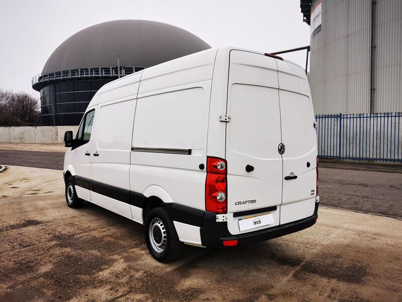 VOLKSWAGEN CRAFTER