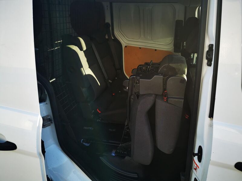 FORD TRANSIT CONNECT