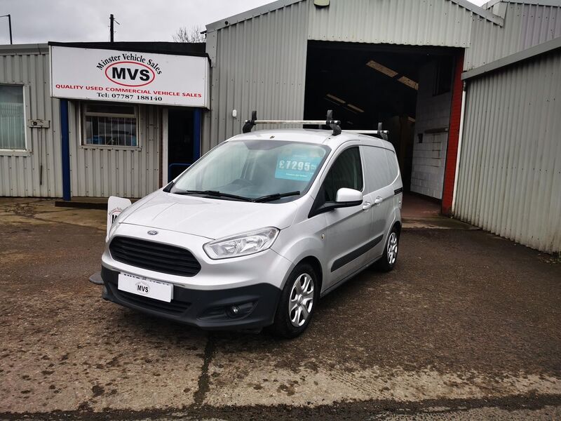 FORD TRANSIT COURIER