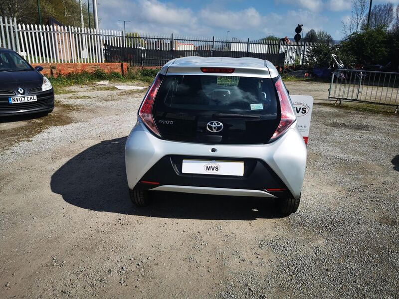 TOYOTA AYGO