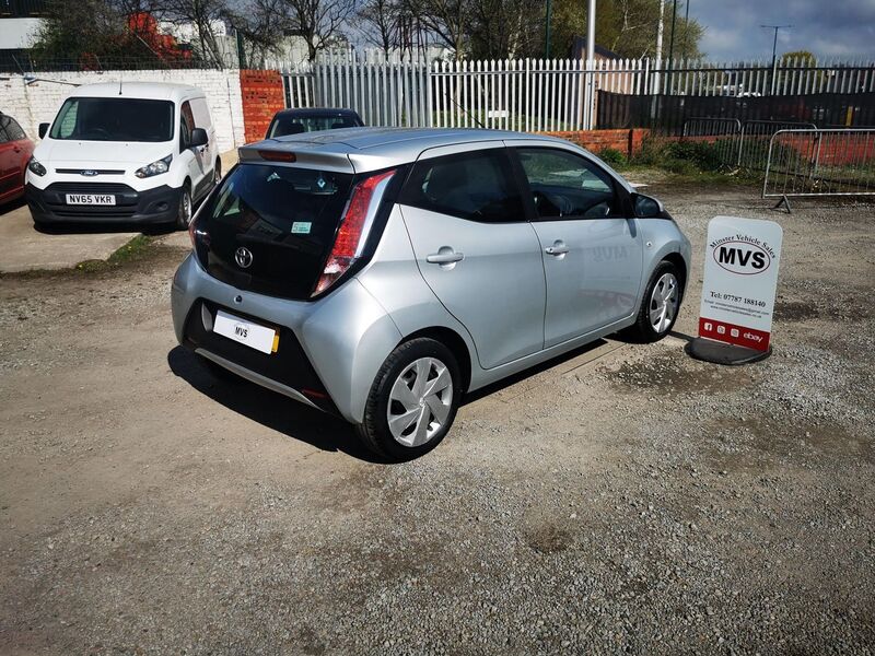 TOYOTA AYGO