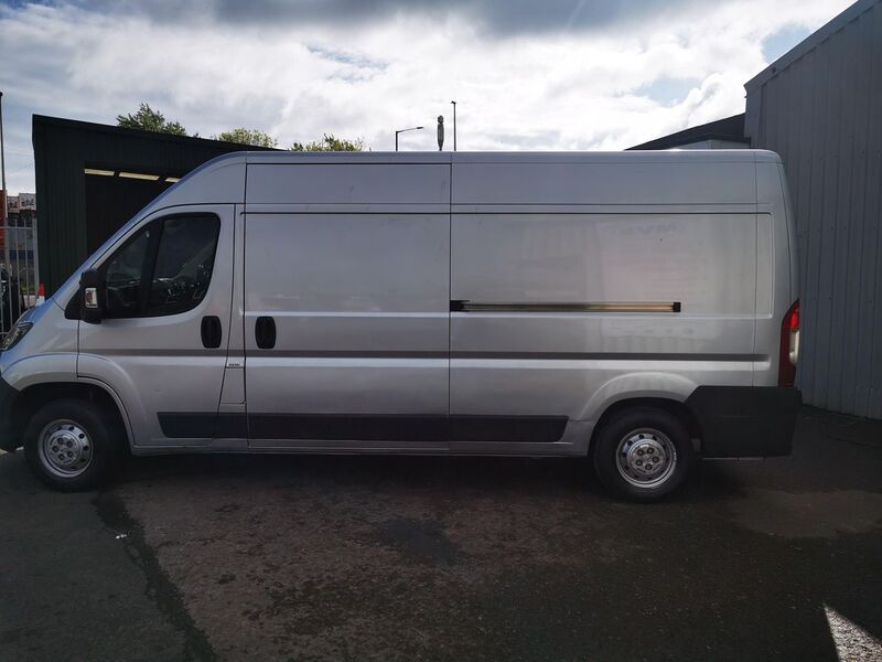 PEUGEOT BOXER