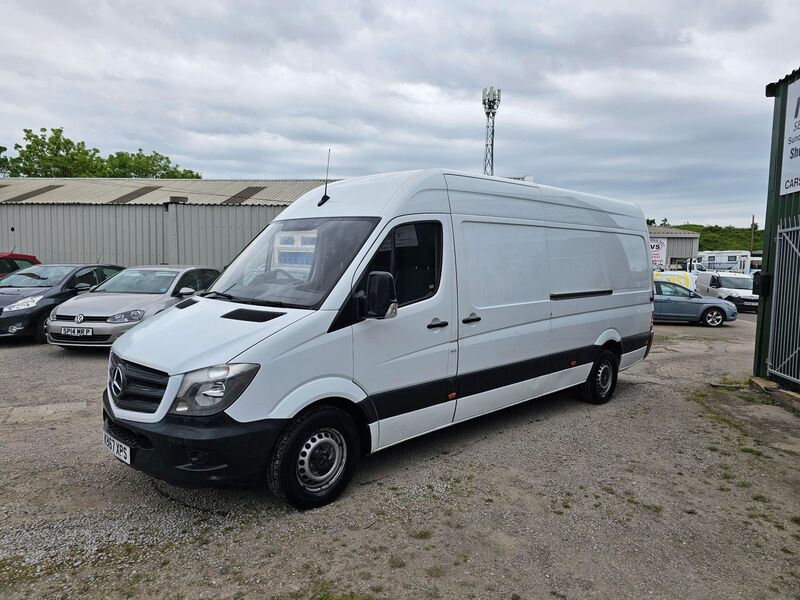 MERCEDES-BENZ SPRINTER