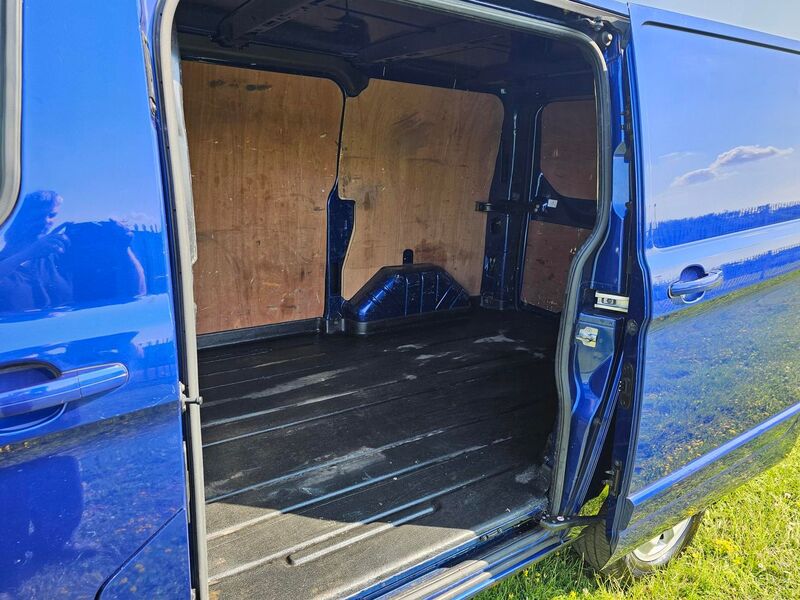 FORD TRANSIT CUSTOM