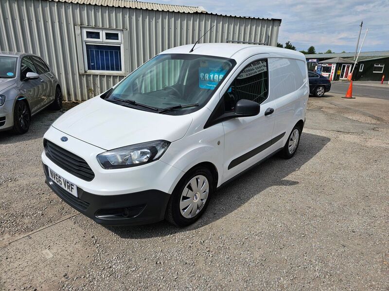 FORD TRANSIT COURIER